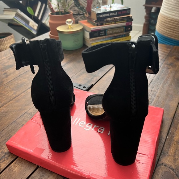 Sz 7 Black Open Toe Heels Sexy Party Formal - Picture 4 of 4